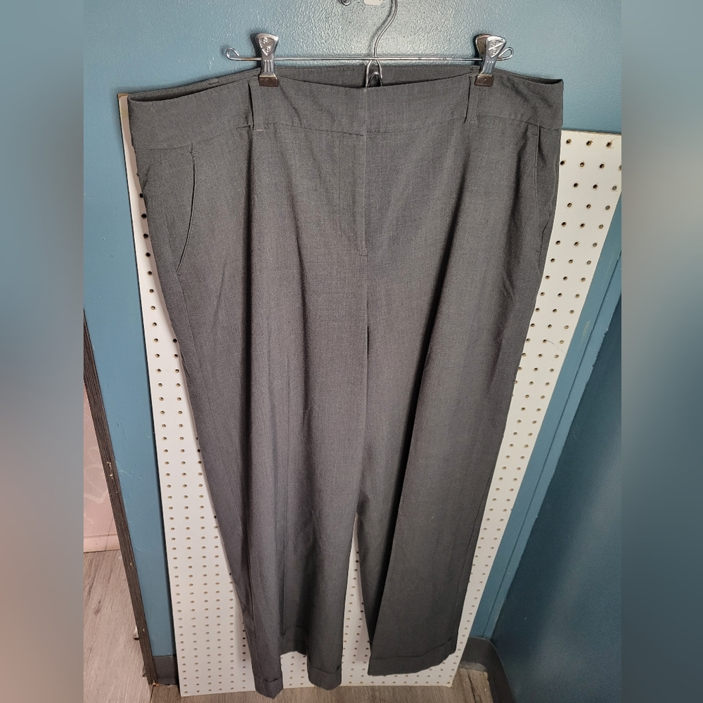 Lane Bryant gray dress pants with ankle hem‎ size 20
